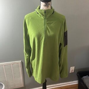 ☀️3/$20 Green Quarter-Zip Men's Sweater.